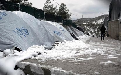 UK urged to transfer child refugees from freezing Europe camps