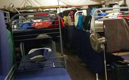 Australian foreign minister says U.S. refugee swap proceeding