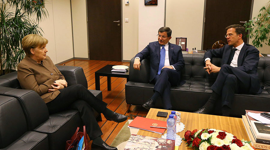 Merkel, Rutte agreed refugee quota in deal with Turkey, did not tell other EU leaders