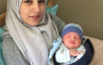 Syria refugees in Canada name their baby Justin Trudeau