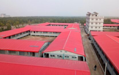 Bangladesh: Protesting Rohingya Refugees Beaten