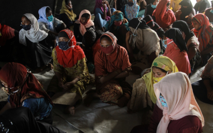 Turkey hands out winter aid to Rohingya in Bangladesh