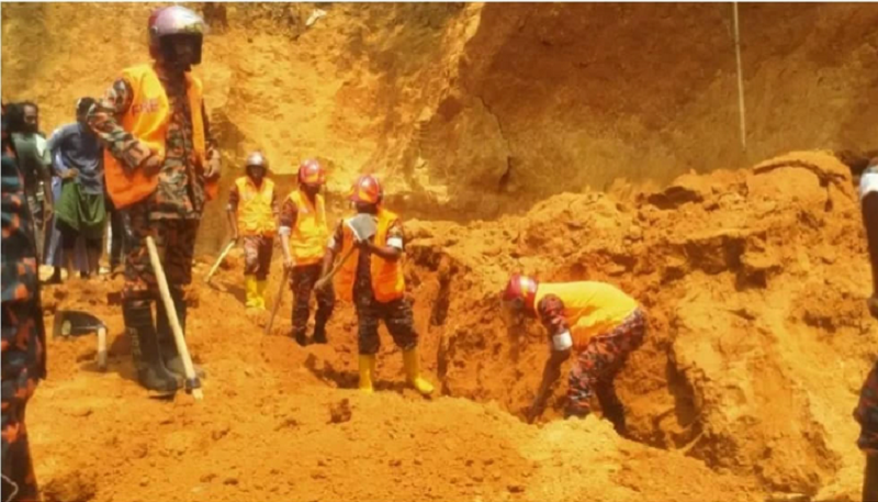 3 Rohingya workers died in landslide while cutting hill in Ukhiya